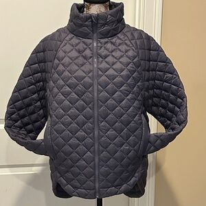 Athleta Charcoal Quilted Puffer Jacket